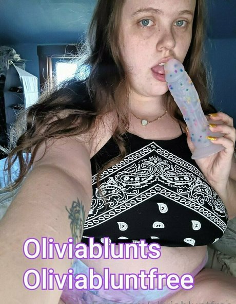 oliviabluntfree star erotic pic