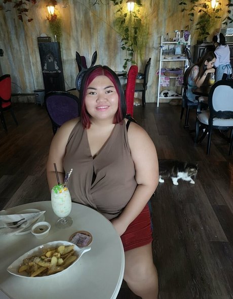 ameenachubbycutie star porn gallery