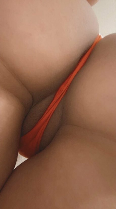 mollymariexo model exclusive img