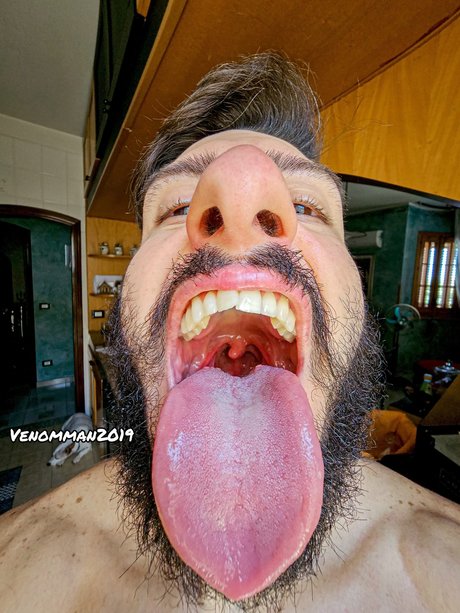 famous gay onlyfans beautiful photo