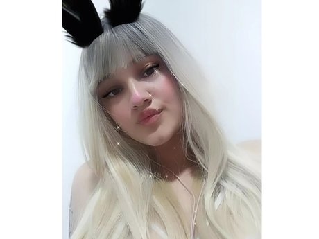 Paola Prada free pornstar archive