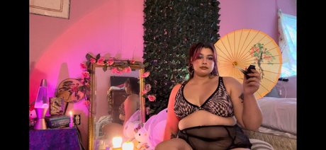 Bunny Bucky model sexy pic