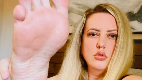 Cherry Torn star free galleries