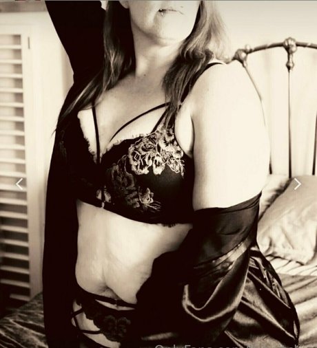 lee ritchie nude model image