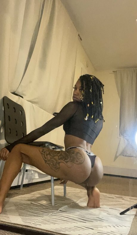 raven onlyfans exclusive gallery