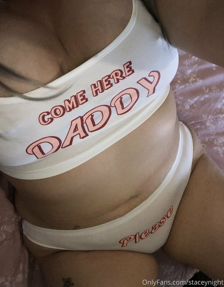 young asian onlyfans sexy images