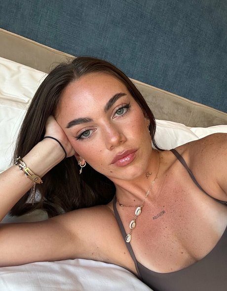 shemale creampie onlyfans hot porn pic