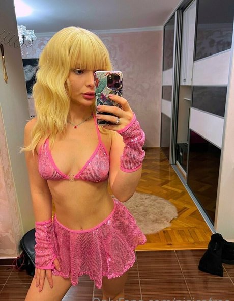 pisicafree pornographic actress gallery