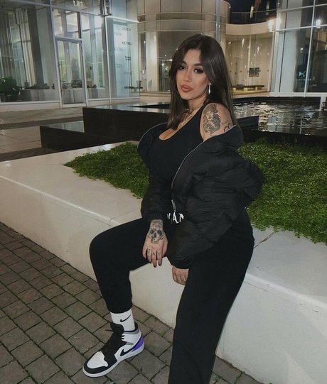 blowjob threesome onlyfans art porn pic