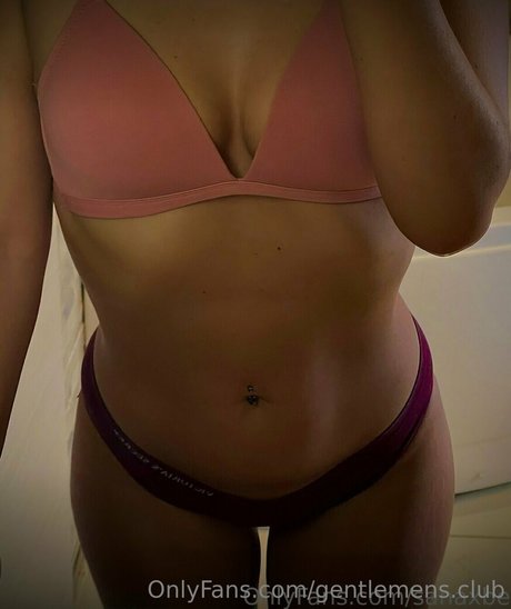 chubby babe onlyfans art xxx galleries