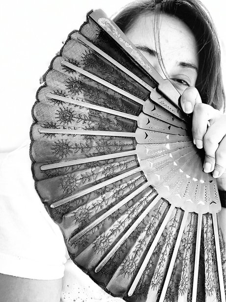 CoraRae model porn pic