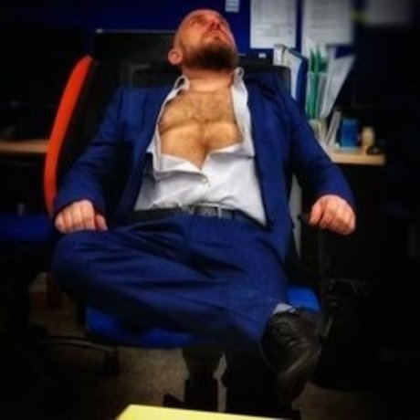 DaniS LavEsTes model best images