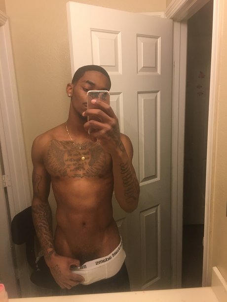 young asian onlyfans perfect pictures