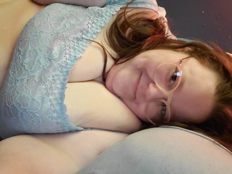 Dee Dee pornstar exclusive image