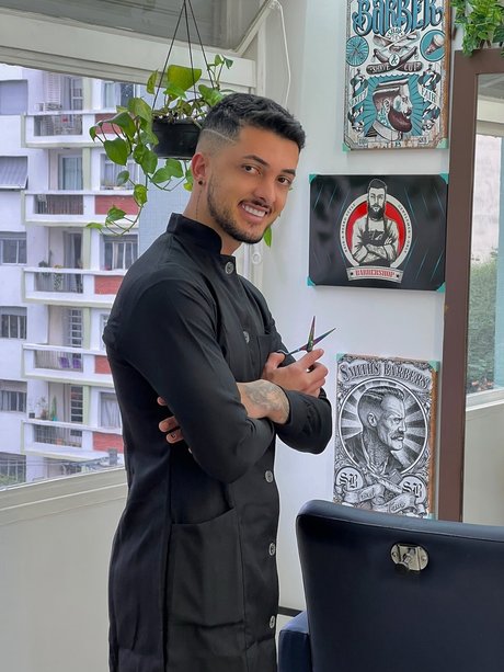 _Naked barber_ pornstar art archive