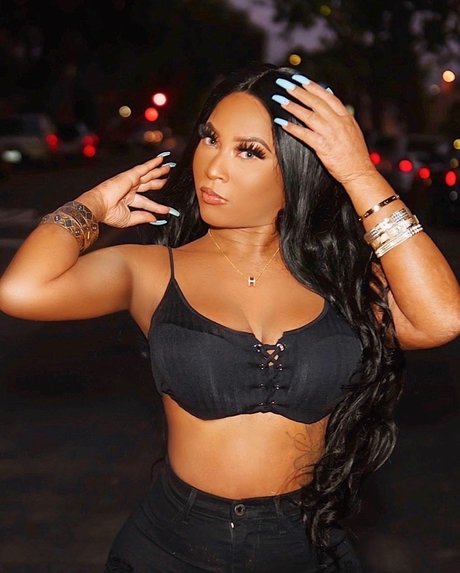 Danny isBeautiful pornstar art image