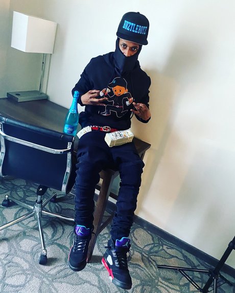 Ra dollaz slimethem porn model photo