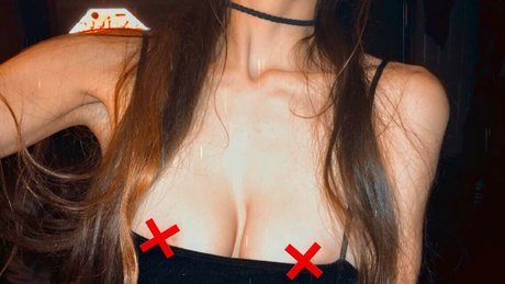 Roxy Sofia model sexy galleries