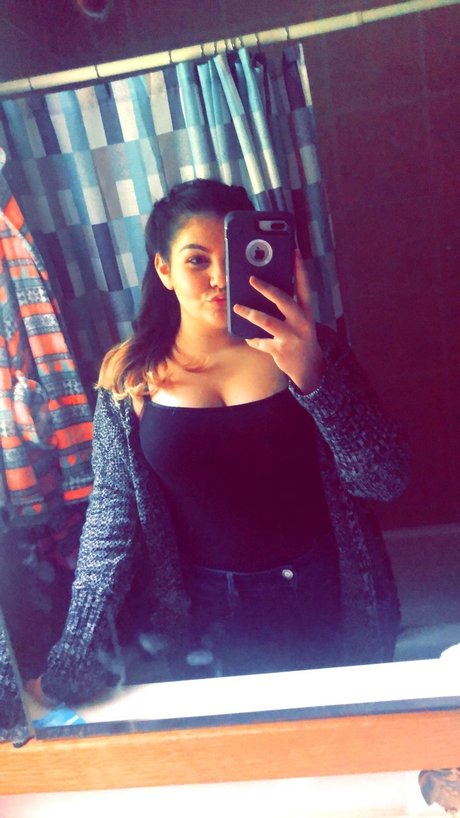 nude ebony onlyfans top pics