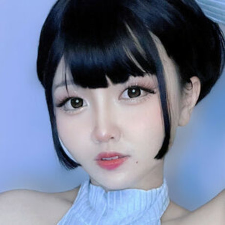 Azulachan nude actress galleries