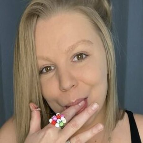 itsgorjess art pornstar photo