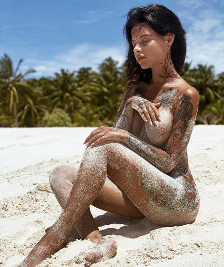 Myrrr Myrrrr art model gallery