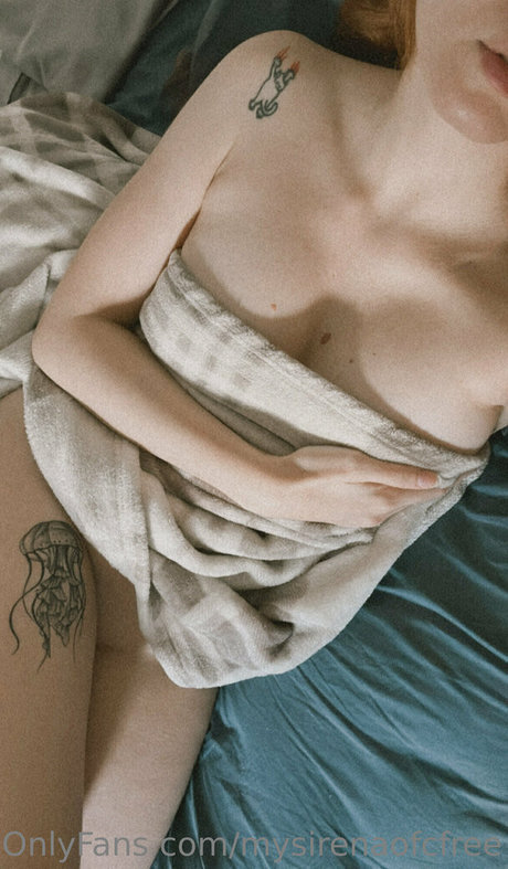 mysirenaofcfree best model picture