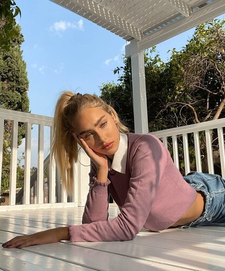 gangbang onlyfans beautiful xxx picture