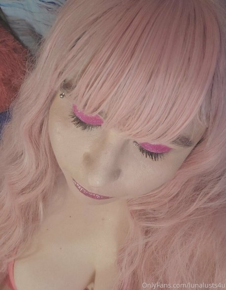 athletic blonde onlyfans adult photo