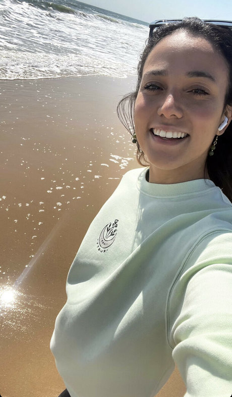 Mariane Sakay model erotic img