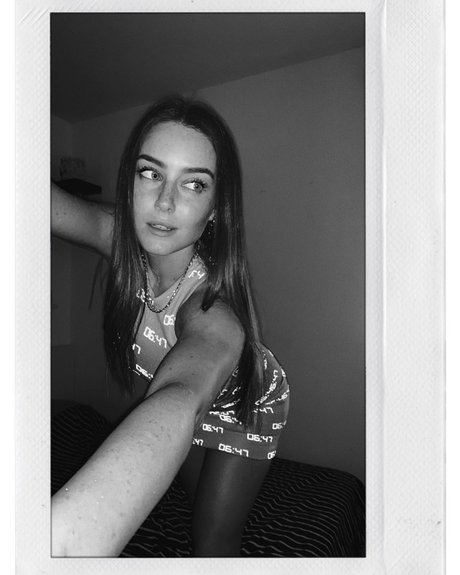 sexy milf onlyfans hd pics