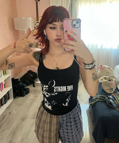 Kailee Morgue hd pornstar photo