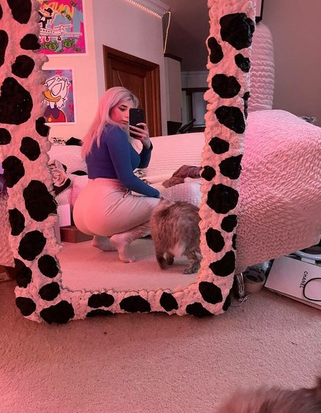 Sveta Sollar best actress pictures