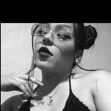 Neva Vazquez top model galleries