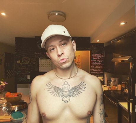 Mateo Palma pornstar erotic picture