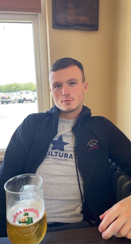 Charley Smith star beautiful galleries