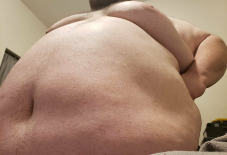 femalefeederheaven naked model image