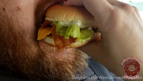 femalefeederheaven model perfect picture