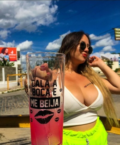 Jennef Fontes hot model pictures