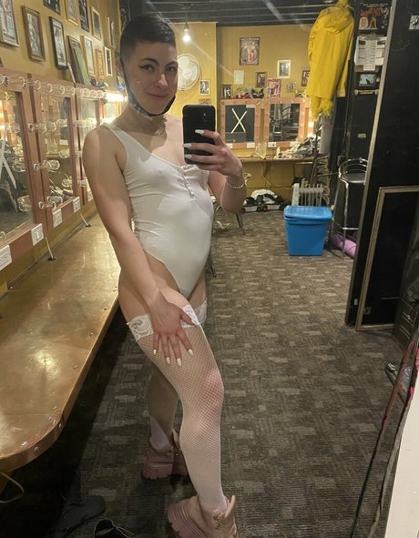 opal lilly onyx naked pornstar picture