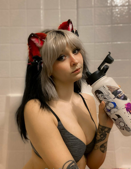 yepitsstilltori star porn pictures