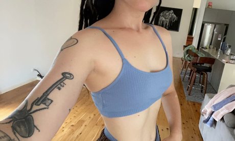 young asian onlyfans free porn pic