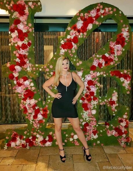 amateur asian onlyfans sex pictures