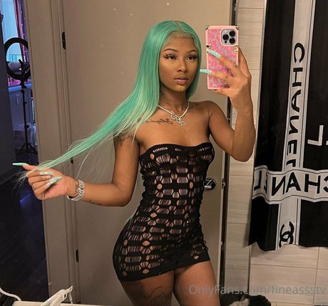 fineasssstv high quality model pic