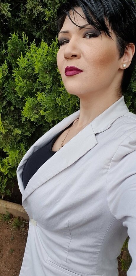 mistressalexandra nude pornstar photo