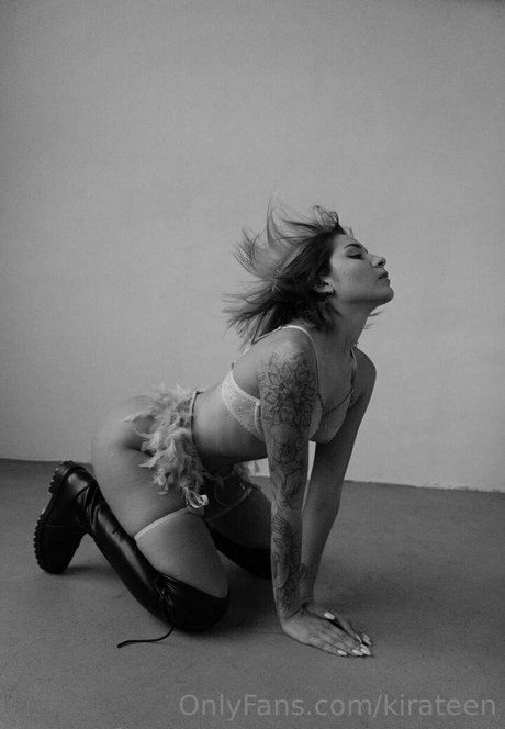kirateen pornstar exclusive gallery
