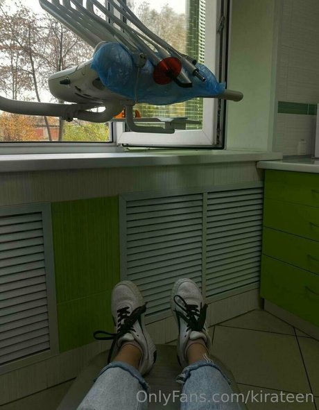 kirateen exclusive model image