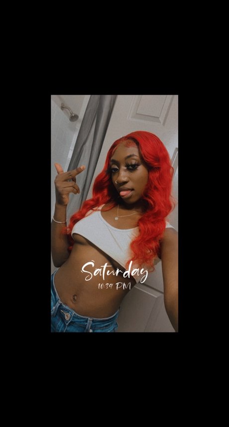 Lil bit_ best model photo