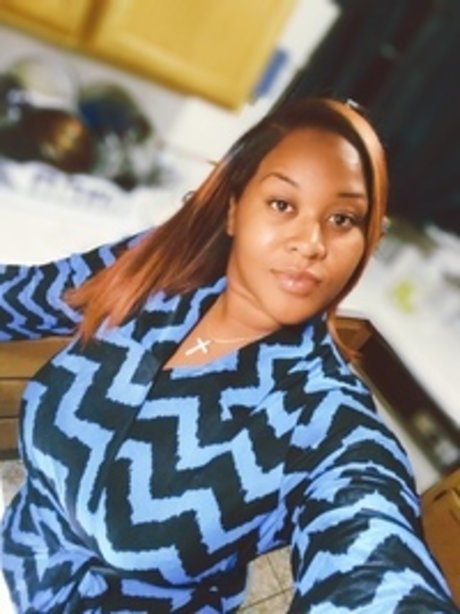 GoddessBaee nude pornstar pic