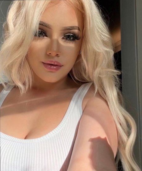 Maddie Lavonne nude actress picture